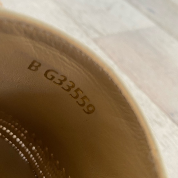 🚫SOLD! CHANEL IVORY LAMBSKIN LEATHER ESPADRILLES - Picture 10 of 13